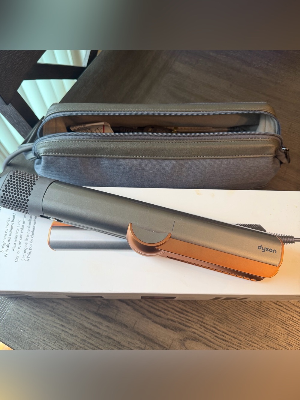 Dyson Airstraight straightener Nickel/copper